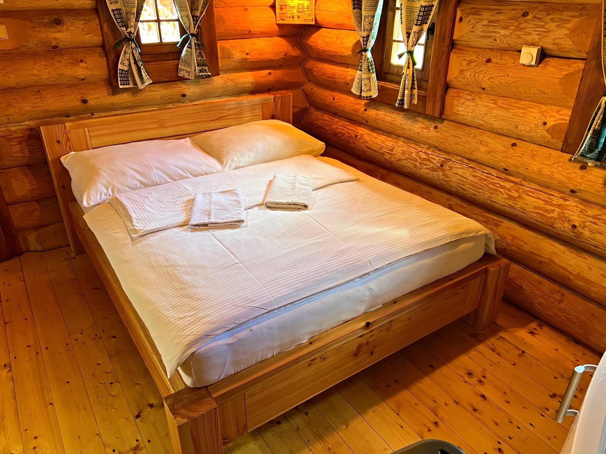 Ubytovanie Koliba Pacho - Zrub Anicka Prievidza Extérieur photo
